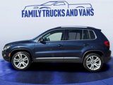 Used 2016 Volkswagen Tiguan S image 2