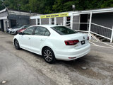 Used 2017 Volkswagen Jetta SE image 5