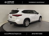 Used 2023 Toyota Highlander L image 3