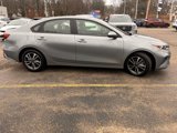 Used 2022 Kia Forte LXS image 6