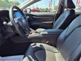 Used 2022 Toyota Camry SE image 5