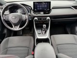 Used 2022 Toyota RAV4 SE image 3