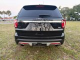 Used 2017 Ford Explorer XLT image 5