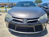 Used 2016 Toyota Camry SE image 2