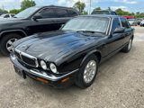 Used 2001 Jaguar XJ8 image 3