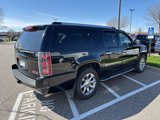 Used 2014 GMC Yukon XL Denali image 4