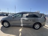 Used 2023 Chrysler Voyager LX image 3