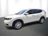 Used 2015 Nissan Rogue S image 2