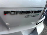 Used 2012 Subaru Forester 2.5X Premium w/ All-Weather Pkg image 6