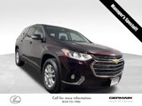 Used 2021 Chevrolet Traverse LT image 3