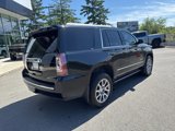 Used 2017 GMC Yukon Denali image 3