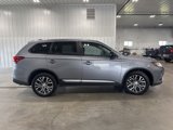 Used 2018 Mitsubishi Outlander ES image 2