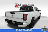 Used 2023 Nissan Frontier SV w/ Midnight Edition Package image 5
