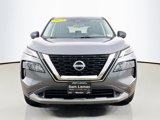 Used 2023 Nissan Rogue S image 2