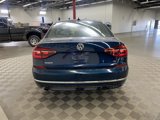 Used 2018 Volkswagen Passat 2.0T R-Line image 3