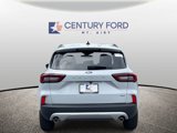 New 2025 Ford Escape SE image 3