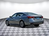 Used 2024 Nissan Altima 2.5 SV image 3
