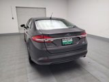 Used 2018 Ford Fusion SE w/ Fusion SE Technology Package image 6