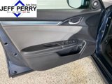 Used 2016 Honda Civic Touring image 4