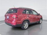 Used 2014 Kia Sorento LX image 3