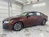 Used 2023 Nissan Altima 2.5 SV image 2