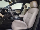 Used 2022 Chevrolet Traverse LS image 4