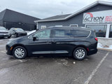 Used 2018 Chrysler Pacifica Touring-L image 2