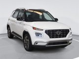 Certified 2024 Hyundai Venue Limited image 3