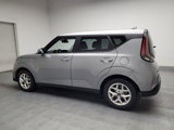 Used 2023 Kia Soul LX w/ LX Technology Package image 3