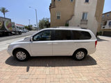 Used 2014 Kia Sedona LX image 2