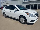 Used 2018 Nissan Versa SV image 2