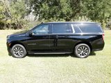 Used 2023 Chevrolet Suburban LT w/ Luxury Package image 6
