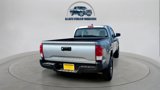 Used 2017 Toyota Tacoma SR image 5