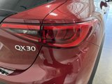 Used 2017 INFINITI QX30 Premium w/ Technology Package image 6