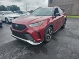 Used 2021 Toyota Highlander XSE image 3