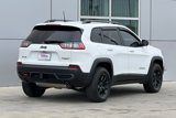 Used 2019 Jeep Cherokee Trailhawk image 4
