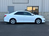 Used 2013 Toyota Camry SE image 2