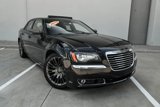 Used 2013 Chrysler 300 C image 4