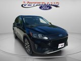 Used 2020 Ford Escape SE Sport image 3