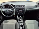 Used 2017 Volkswagen Jetta S image 4