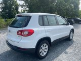 Used 2010 Volkswagen Tiguan SE image 5
