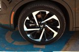 Used 2023 Mitsubishi Outlander SE image 2