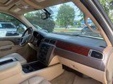 Used 2014 GMC Yukon XL SLT w/ SLT-2 Equipment Package image 6