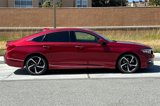 Used 2020 Honda Accord Touring image 3