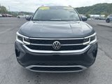 Used 2022 Volkswagen Taos SEL image 2