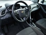 Used 2018 Chevrolet Trax LS image 2