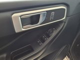 Used 2020 Ford Explorer XLT w/ Equipment Group 202A image 5