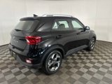 Used 2022 Hyundai Venue SEL image 3