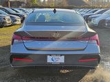New 2025 Hyundai Elantra SE image 6