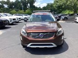 Used 2017 Volvo XC60 T6 Dynamic w/ Advanced Package image 3